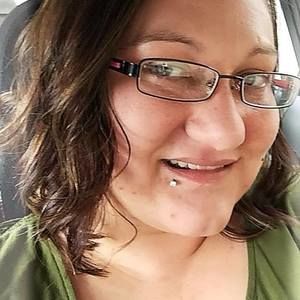 Meet your Posher, Alisha